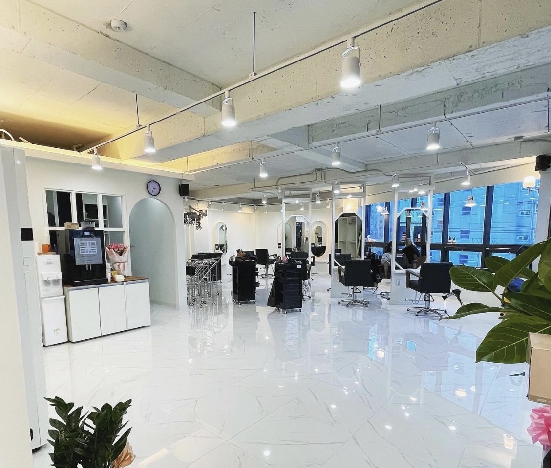 ★★★ 부산 대연동 미용실 깨끗합니다 바로 영업 가능
